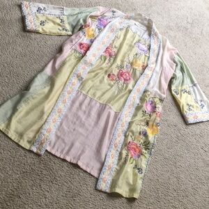 PAPARAZZI/RARE-“JHONY”MULTI COLOR EMBROIDERED LONG KIMONO/ROBE/ LOUNGE WEAR